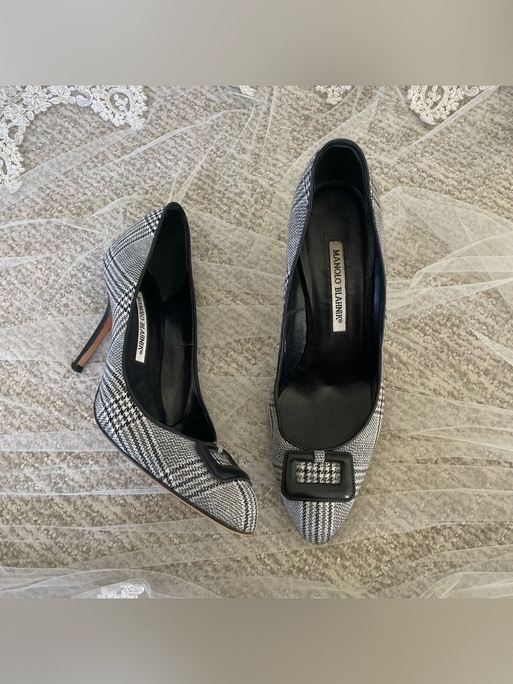 Manolo Blahnik Black & White Houndstooth Buckle Pointed Pumps